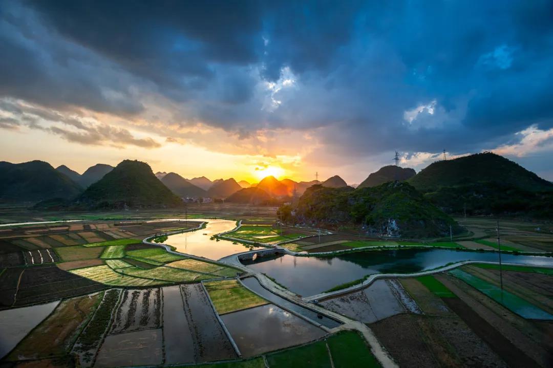 對不起，我要去文山了！   昆明商務會展